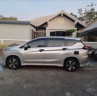 Small sedan for 2 seats, medium-sized SUV for 4 seats and large van for 8 seats.
